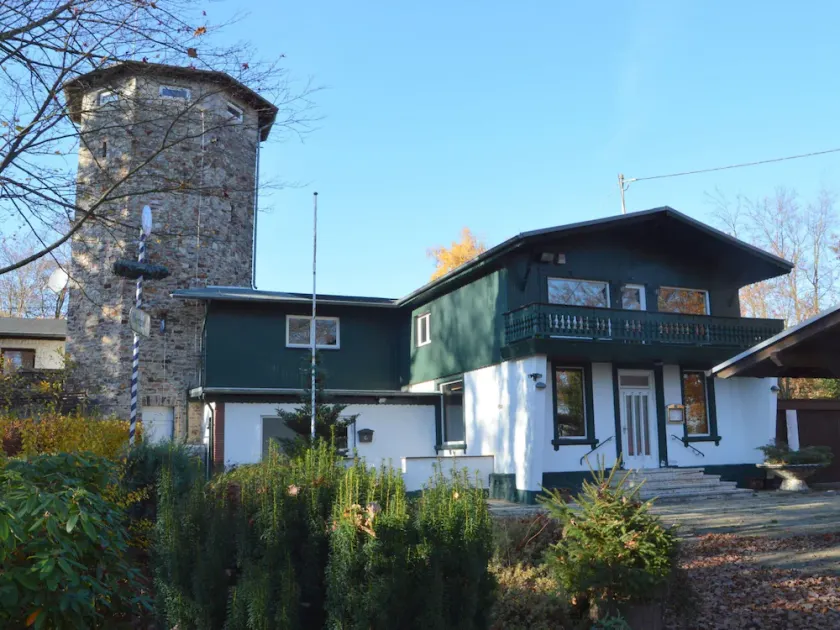 Pleasant Holiday Home in Kemmenau with Sauna - Image 1