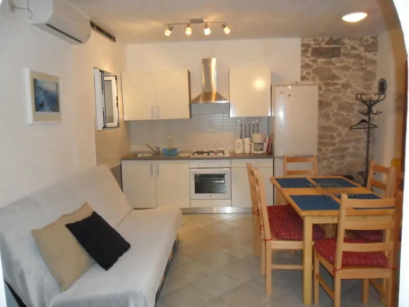 Apartments Milin Zadar, Apartment 2 - Image 1