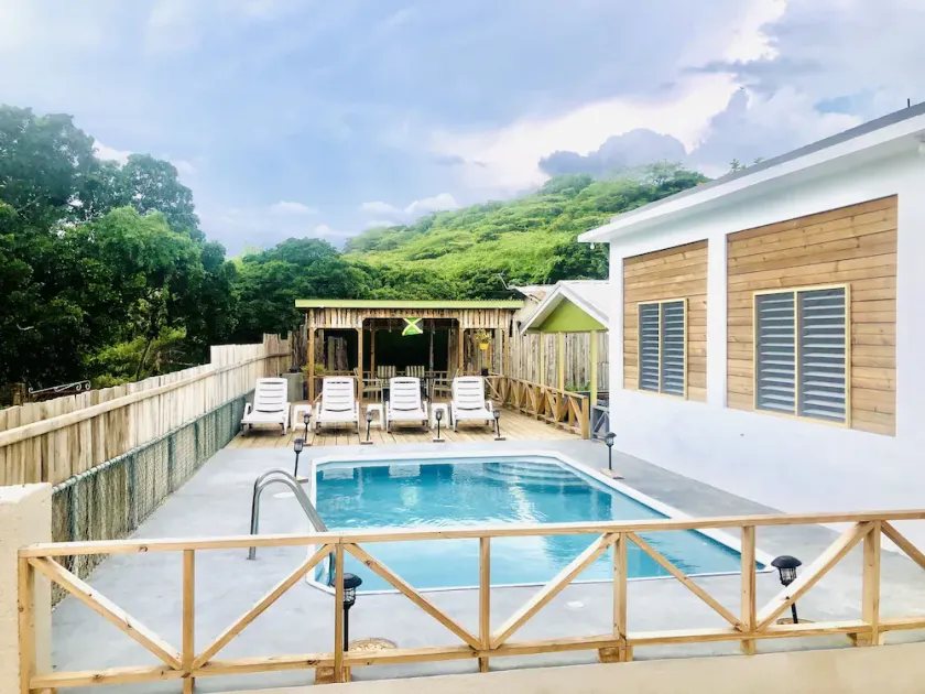 Experience Authentic Jamaica - Image 1