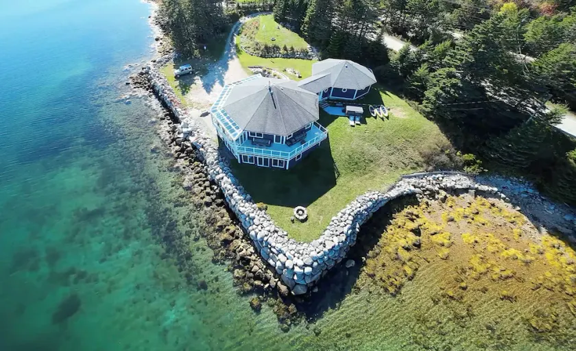 Espectacular finca frente al mar en la costa sur! - Image 1