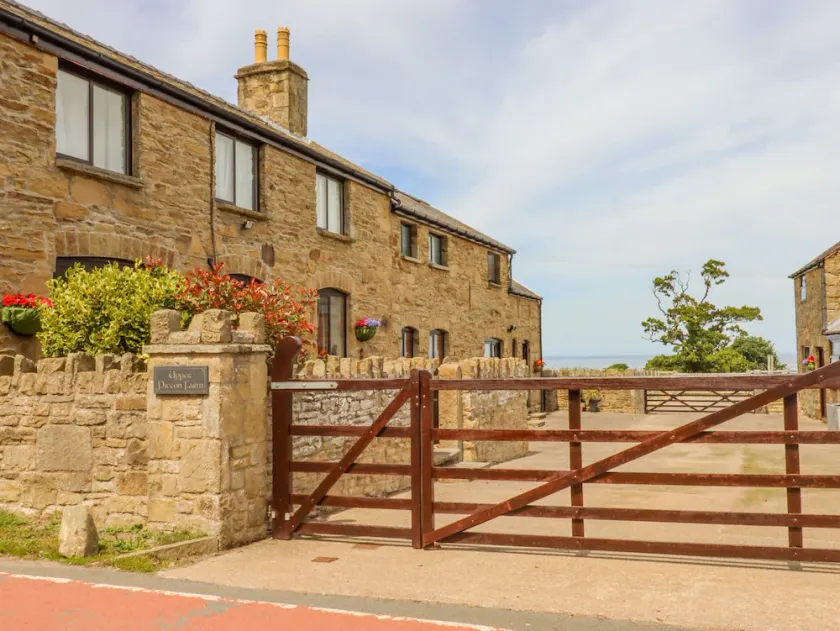 THE COTTAGE @, romantic, character holiday cottage in Gwespyr - Image 1
