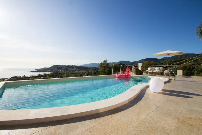 LA BAIA HOUSE - ELEGANT HOUSE WITH PANORAMIC VIEW ON THE BEACH OF FOXI MANNA - Image 1