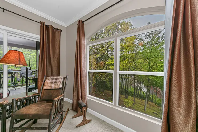 Beautiful, Breathtaking Wren Condo overlooking Toxaway Falls - Image 1