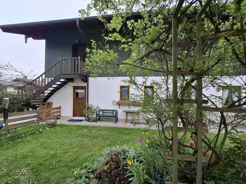 Ferienwohnung bis 2 Personen, 38 qm, 1 Sep. Schlafzimmer, Obergeschoss - Image 1