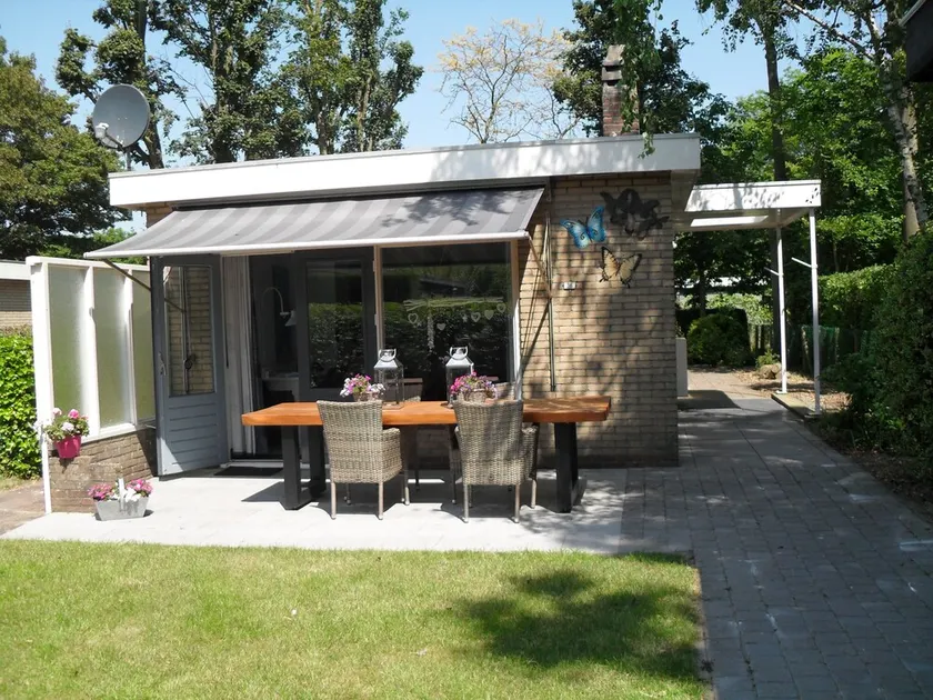 Repos, cheminée, mer, voilà ce que notre bungalow de vacances peut vous offrir - Image 1