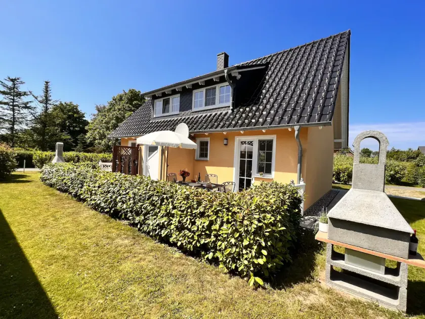Vacation home Anna - left side - Image 1
