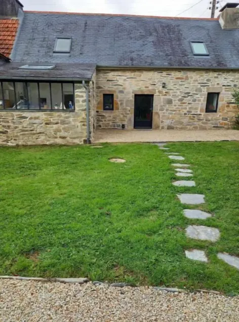 Maison, calme avec cheminée. - Image 1