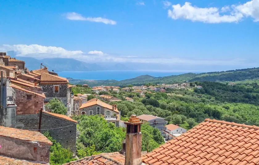 2 Bedroom Cozy Home In Roccagloriosa - Image 1
