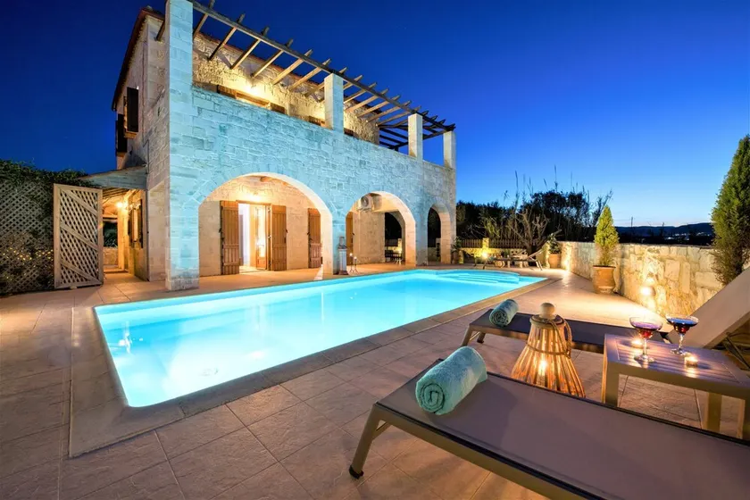 World Villa - Image 1