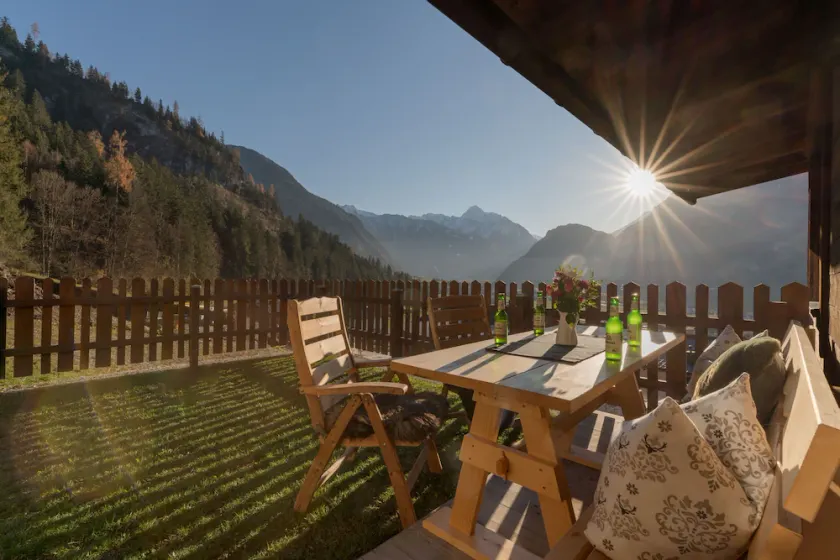Vacation apartment with mountain view, private sauna, 25 sqm terrace, pets welcome - Image 1