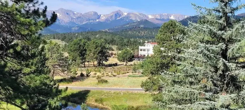 Scenic Comfort; Estes Park home w/ Game Room! 3016 - Image 1