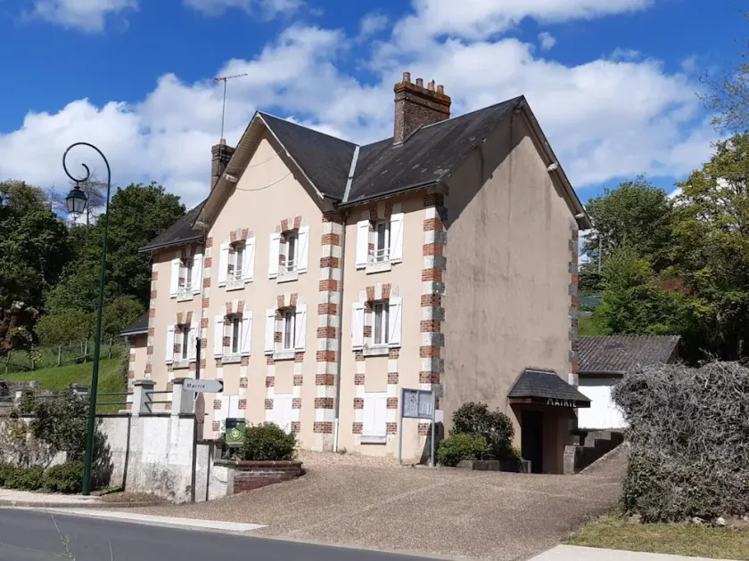Gîte de charme à Sasnières, animaux admis, parking privé - Image 1