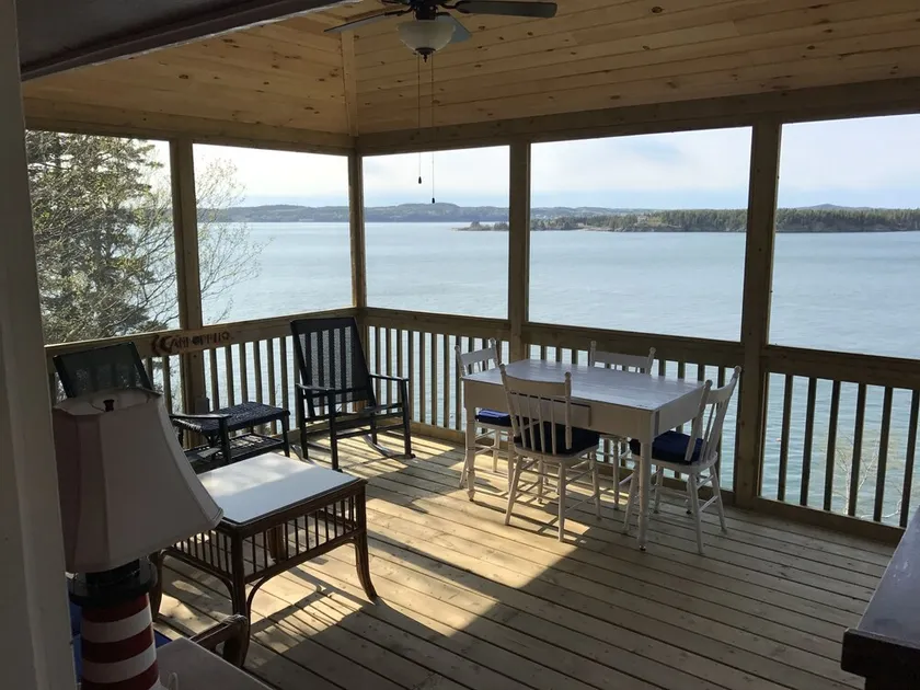 Secluded Oceanfrot cottage:Unbelievable oceanfront views-Screened in Gazebo - Image 1