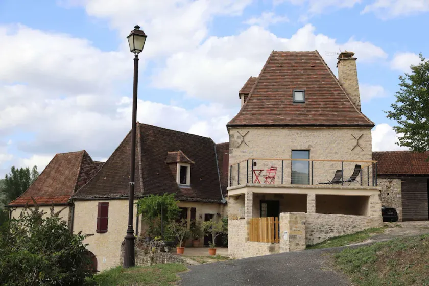 Le Gîte du Passeur, charmigt hus vid Dordognes bredd. - Image 1