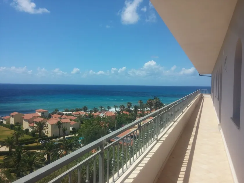 Ferielejligheder 60 meter fra havet med privat adgang til stranden n. 1 - Image 1