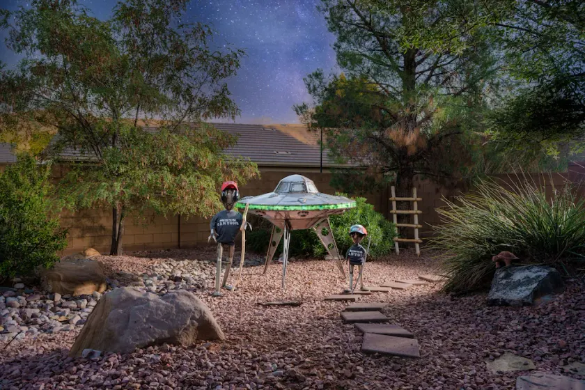 A super variety of games, golf carts, & unique decor near Zion National Park! - Image 1