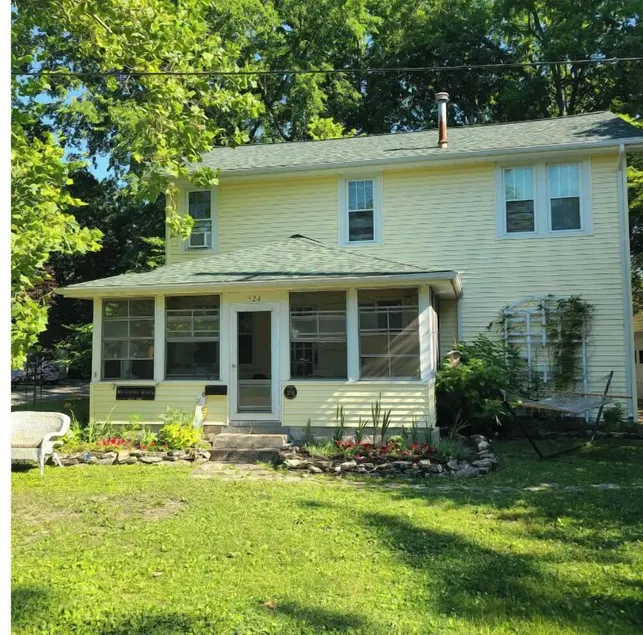 Cheerful 3 bedroom cottage in Lakeside Ohio - Image 1