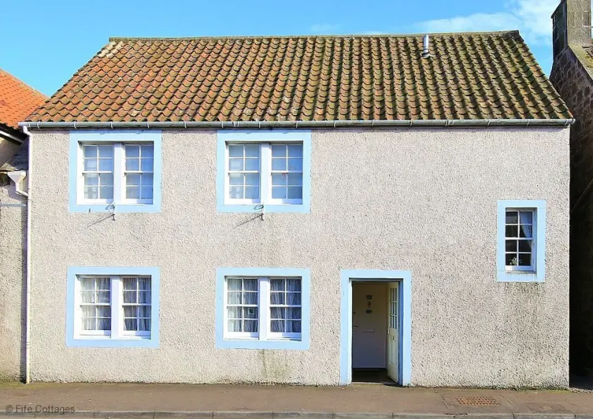 A beautiful ground floor apartment - Sleeps 6 - Image 1