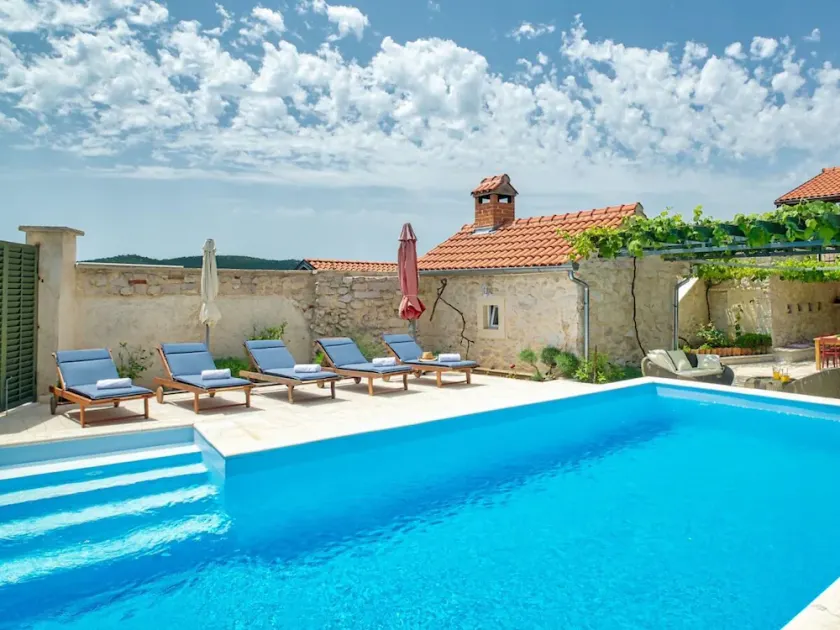 Villa Asteralis - Image 1