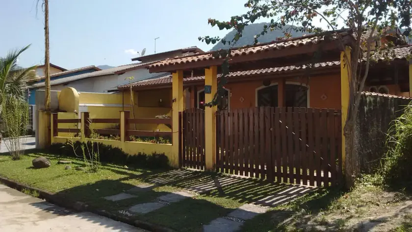 House for Season in closed condominium - Image 1