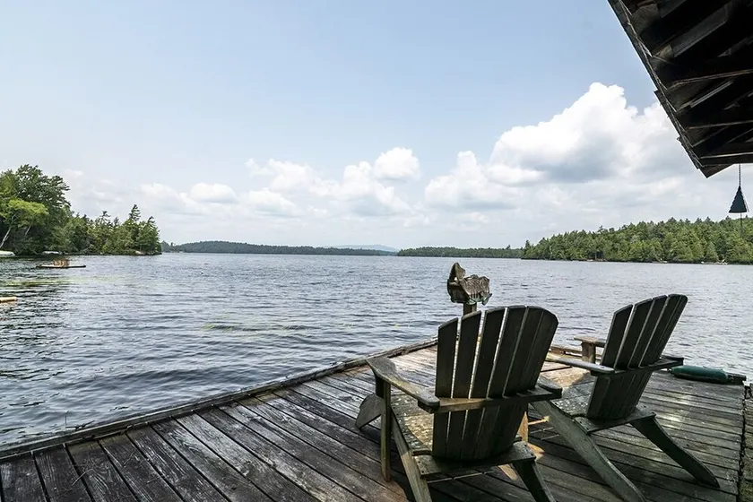 Luxury Cabin on the Lake & In The Trees - Image 1