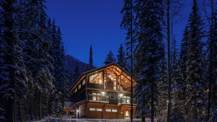 Valhalla: 6 bedroom luxury home at Kicking Horse Mountain Resort - Image 1