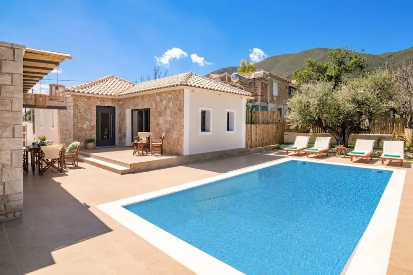 Villa Halakas by Villa Plus - Image 1