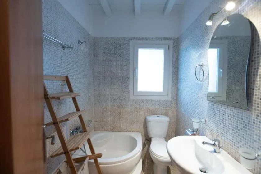 Dreamscape Cozy 3-Bedroom Mykonos Hideaway - Image 1