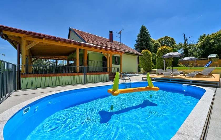Lovely Home In Imbriovec Jalzabetski With Sauna - Image 1