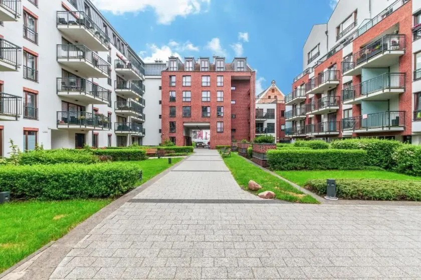 Riverside Szafarnia Street by Downtown Apartments - Image 1