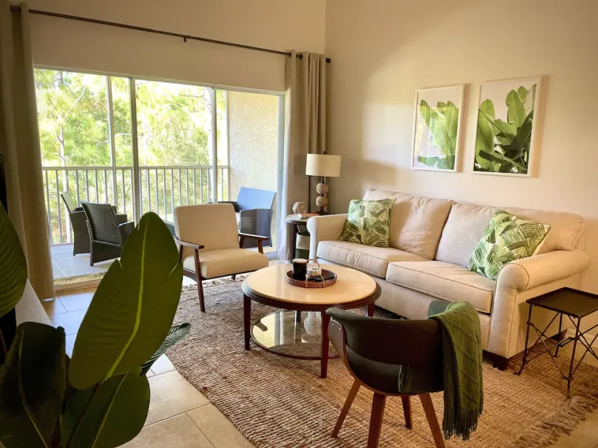 Newly Furnished Top-Floor 2 Bed/2 Bath Condo in Lely Resort! - Image 1