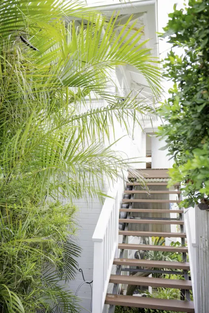 Queenslander home, ocean views, large deck. - Image 1