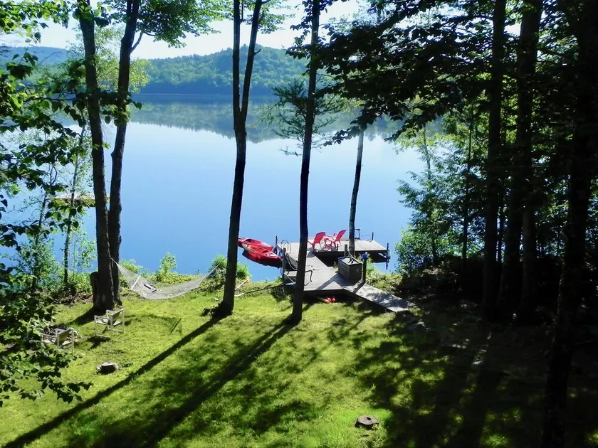 Peaceful Waterfront Home, Swim & Boat from Dock, Near Ski Mountains, 4BR, 2 Ba - Image 1