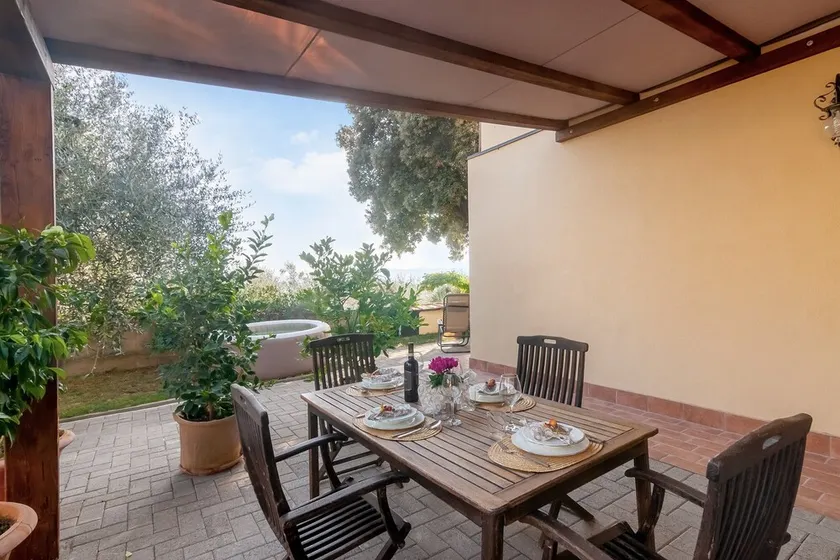 Ferienhaus 'Il Piccolo Borgo - Quadrilocale' mit Gemeinschaftspool, WLAN und Klimaanlage - Image 1