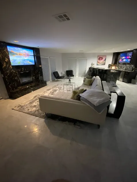 Smuk Guest House Villa. 1 soveværelse. 1350 kvadratfot. Fantastisk beliggenhed! - Image 1