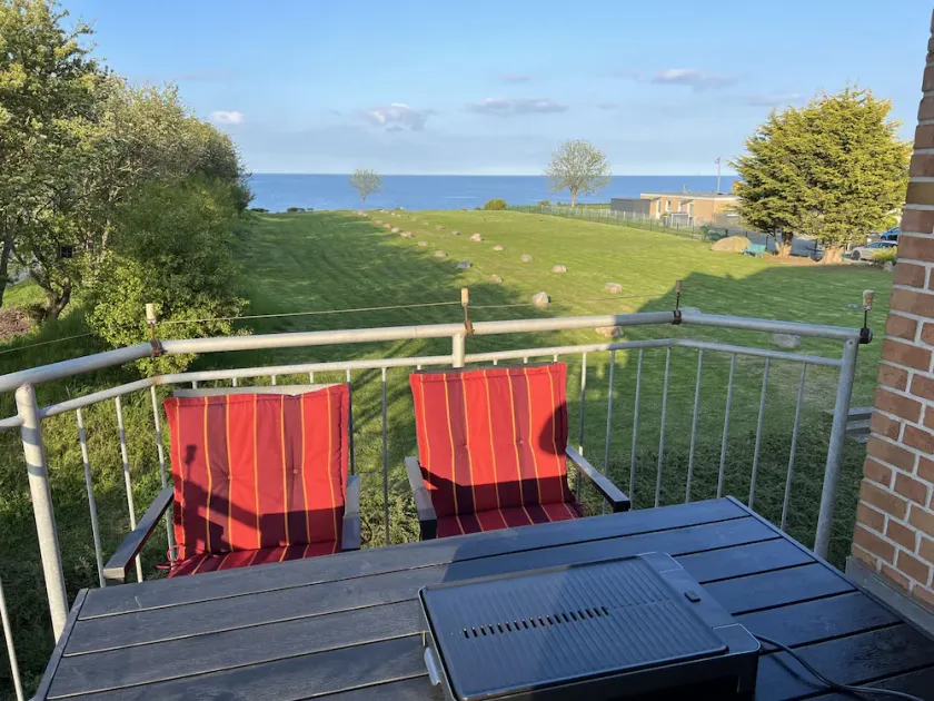 Sea view with sauna - Image 1