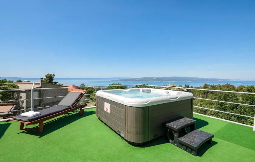 Impresionante casa en Bast con vista panorámica - Image 1