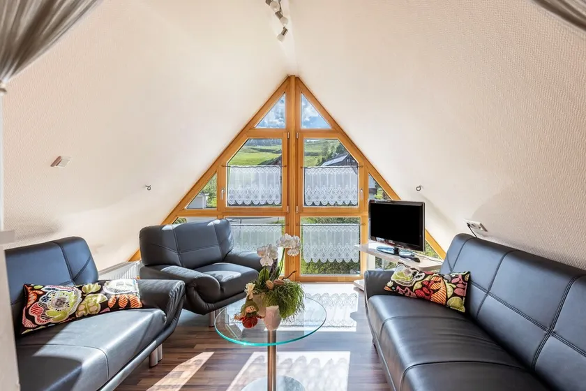 Appartamento di vacanza \"Dachspitz - Junges Wohnen\" con giardino in comune e Wi-Fi - Image 1