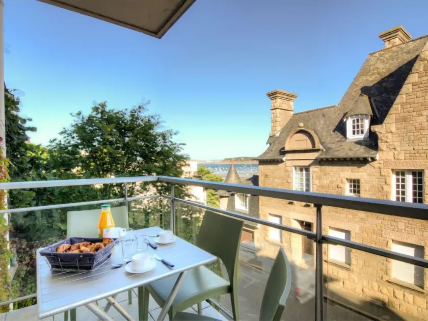 Studio Le Royal Foch by Interhome - Image 1
