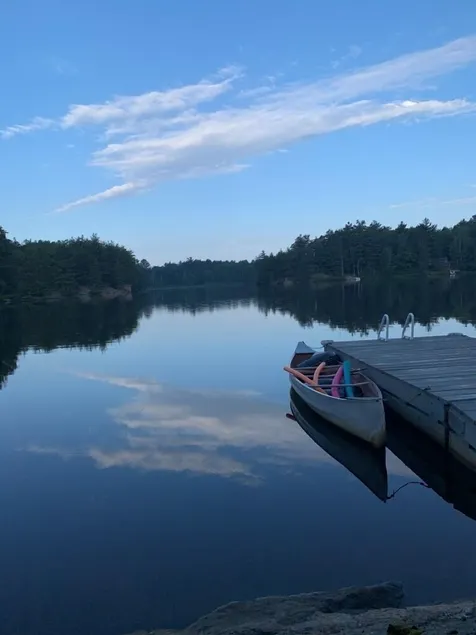 Lakefront Cottage in Muskoka, with Lake Views from Every Room - Image 1