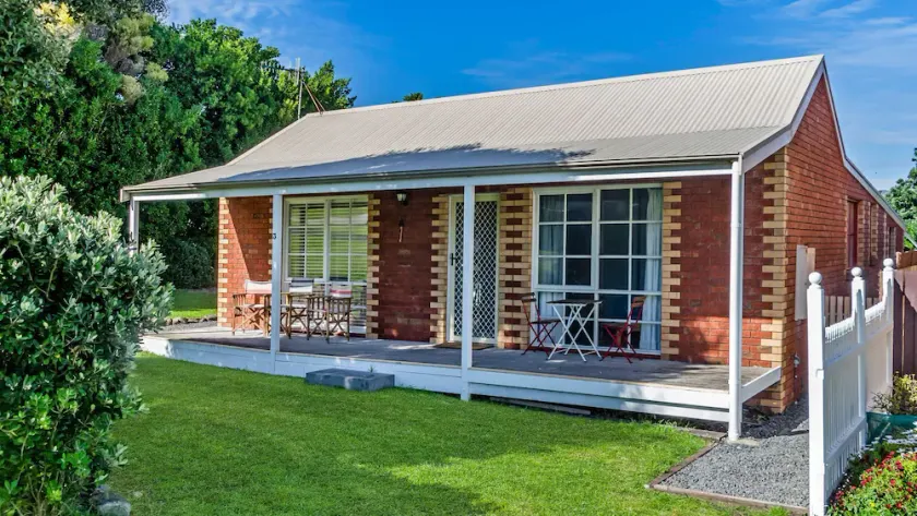 Beautiful cottage provides the perfect beach retreat - Image 1