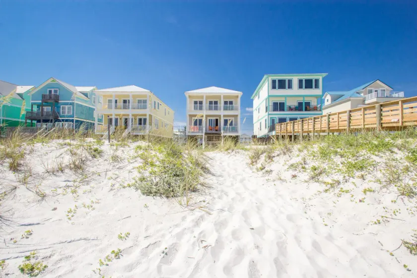 Vackert hus direkt på stranden! Privat hus med fantastisk utsikt. - Image 1