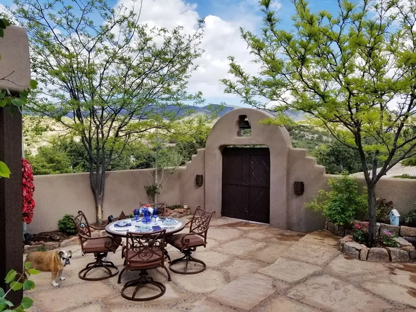 Santa Fe Adobe Cottage - Image 1