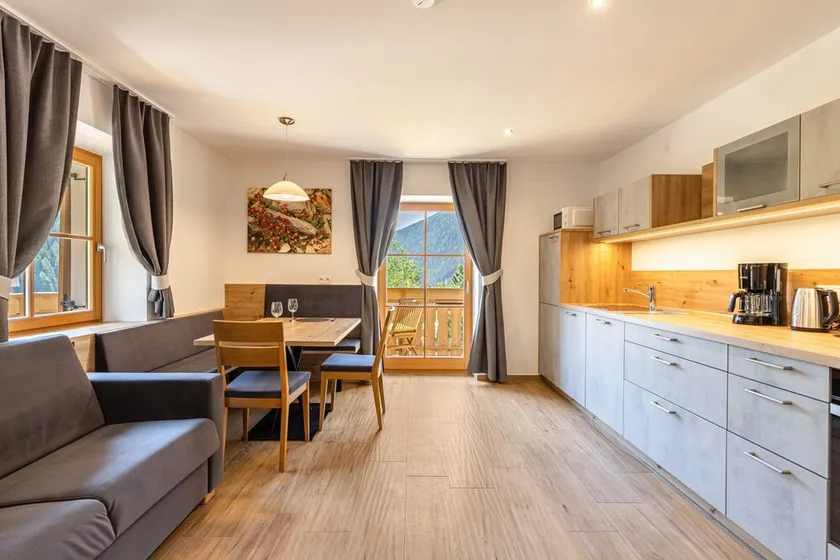 Apartment \"Lechnerhof Wilde Kreuzspitze\" Near the Ski Area with Mountain View and Wi-Fi - Image 1