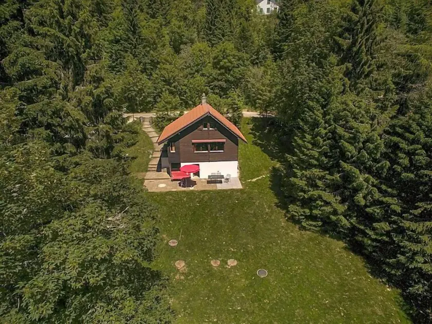Chalet Chalet de la Vue des Alpes by Interhome - Image 1