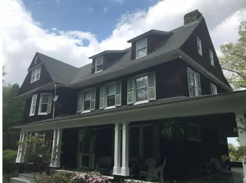 Beautiful, Spacious Historic Victorian Near Ski Liberty - Image 1