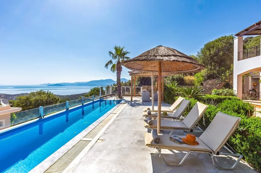 Villa Desire by Villa Plus - Image 1