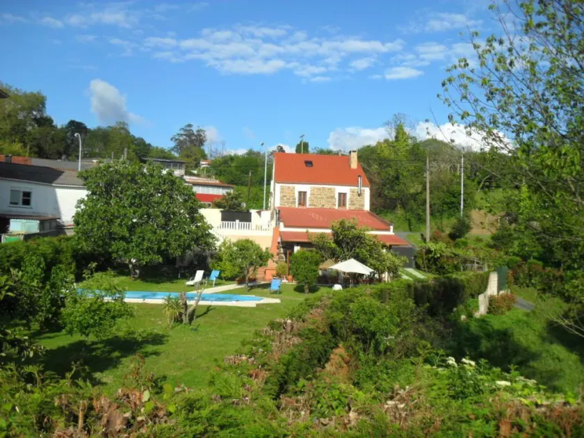 KOMFORTABELT ELLER FORUM AV SIGRAS. Lantligt hus - komplett husuthyrning - Image 1