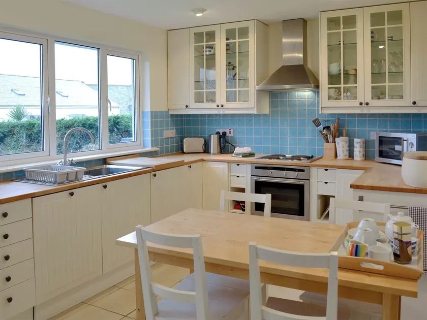 2 værelses bolig i St. Keverne, near Helston - Image 1