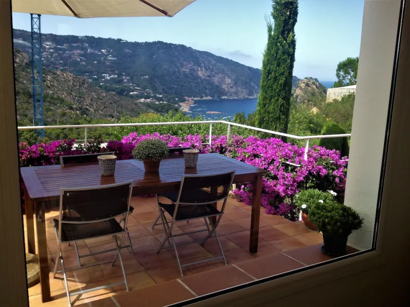 Loft på Aiguablava-stranden. Costa Brava Med privat trädgård och havsutsikt. - Image 1